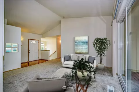 61 Hylebos Ave, Milton, WA 98354 photo 4