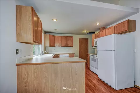 61 Hylebos Ave, Milton, WA 98354 photo 7