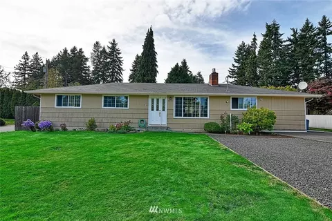 8118 Florida Dr, Everett, WA 98203 photo 2