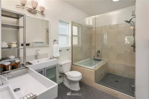 508 31st Ave E, Seattle, WA 98112 photo 18