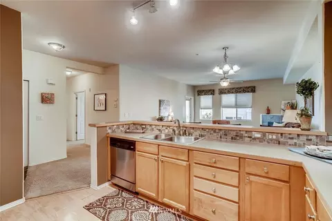 14915 38th Dr SE #1032, Bothell, WA 98012 photo 9