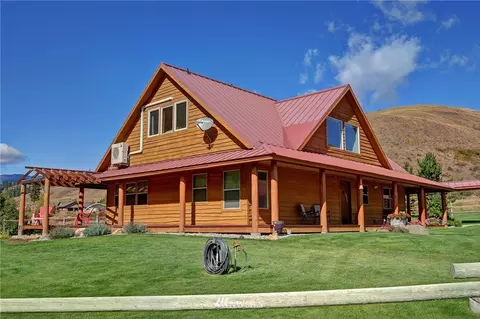 517 Twisp River Rd, Twisp, WA 98856 photo 3