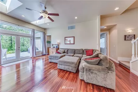 22611 39th Ave SE, Bothell, WA 98021 photo 9