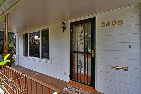 3408 Rockefeller Ave, Everett, WA 98201 photo 1