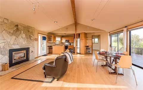 702 Roberson Rd, Sequim, WA 98382 photo 8