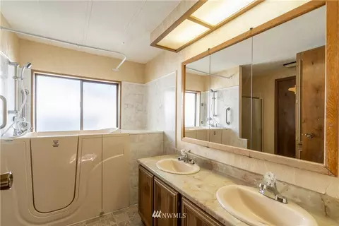 311 E Okanogan, Chelan, WA 98816 photo 14