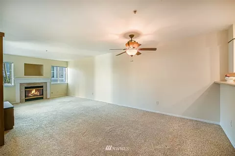 17426 Bothell Way NE #A106, Bothell, WA 98011 photo 4