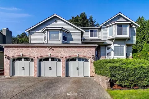 521 225th Pl SE, Bothell, WA 98021 photo 2