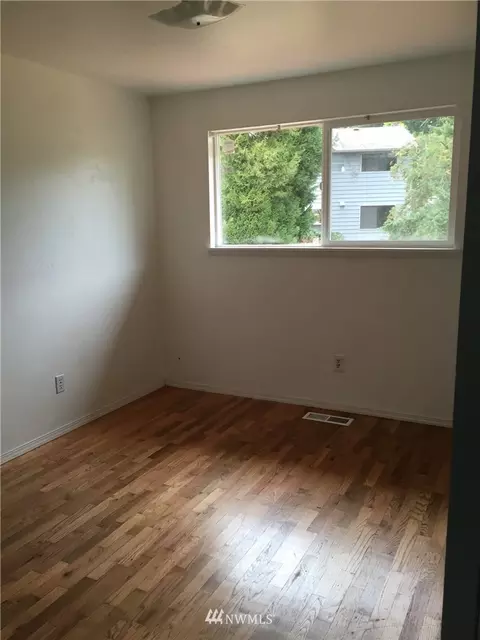 17841 Wayne Ave N, Shoreline, WA 98133 photo 10
