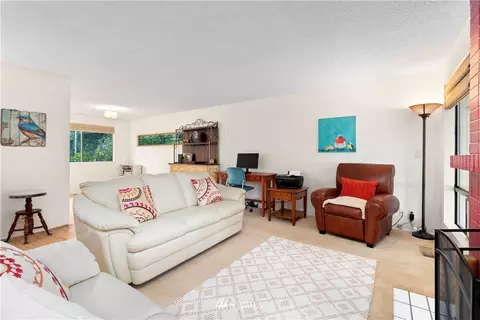 19004 90th Pl NE, Bothell, WA 98011 photo 3