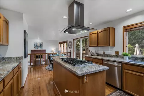 18510 28th Ave SE, Bothell, WA 98012 photo 9
