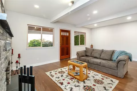 2317 Rucker Ave, Everett, WA 98201 photo 4