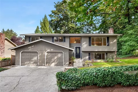 17627 Palomino Dr, Bothell, WA 98012 photo 1