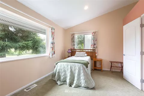 101 Timberline Dr, Sequim, WA 98382 photo 8