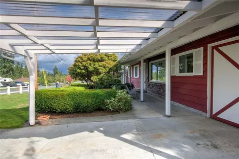 9229 Baring Way, Everett, WA 98208 photo 24