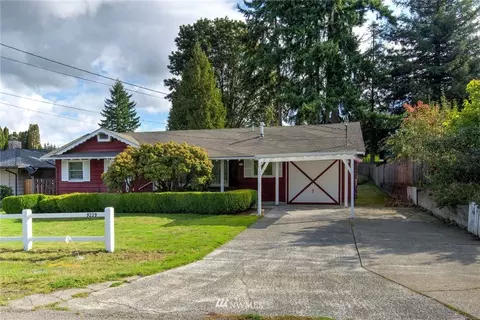 9229 Baring Way, Everett, WA 98208 photo 1