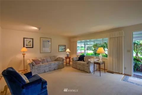 9229 Baring Way, Everett, WA 98208 photo 5