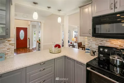 605 213th St SW, Bothell, WA 98021 photo 9