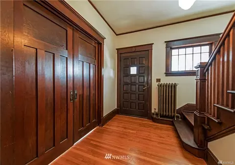 3810 33rd Ave W, Seattle, WA 98199 photo 4