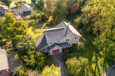 708 E 3rd, Nooksack, WA 98276 photo 1