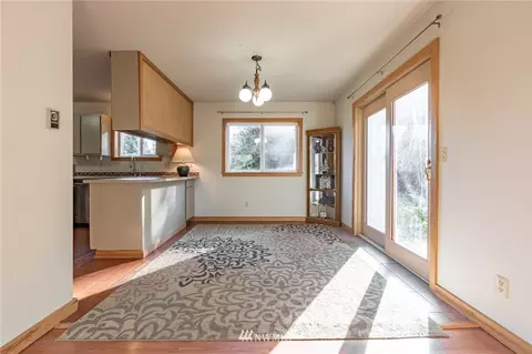 708 E 3rd, Nooksack, WA 98276 photo 6