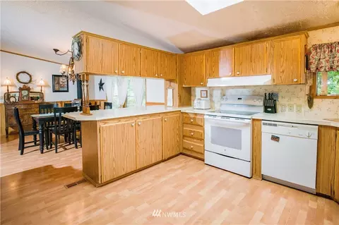 5525 189th St SE, Bothell, WA 98012 photo 8