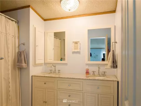 5525 189th St SE, Bothell, WA 98012 photo 15