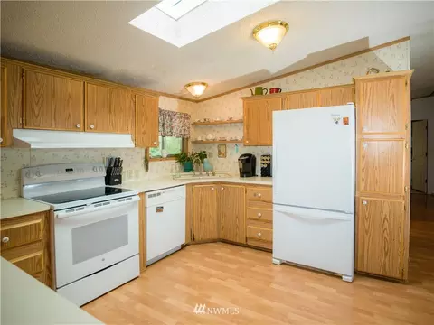 5525 189th St SE, Bothell, WA 98012 photo 9