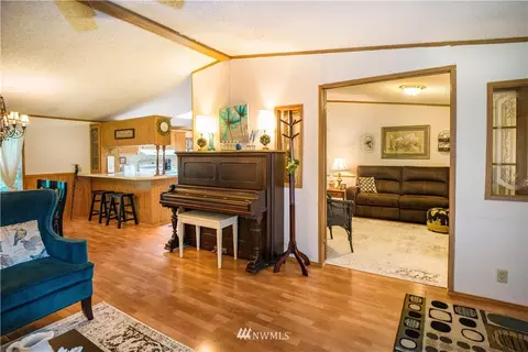 5525 189th St SE, Bothell, WA 98012 photo 6