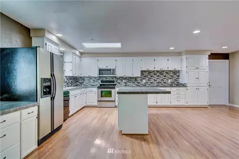 207 76th St SE, Everett, WA 98203 photo 5