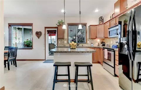 2921 Belmonte Ln, Everett, WA 98201 photo 4