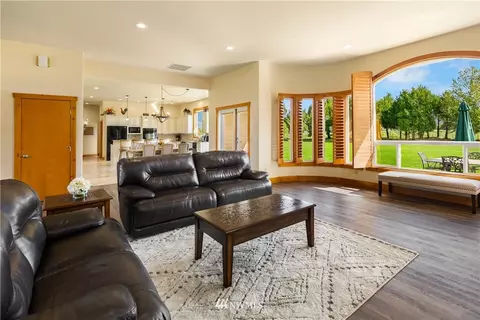 46910 228th Ave SE, Enumclaw, WA 98022 photo 8