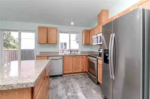19304 78th Avenue Ct E, Spanaway, WA 98387 photo 9