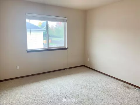 1515 Riddell Ave NE, Orting, WA 98360 photo 17