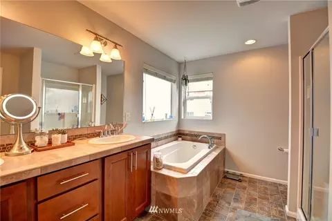 18607 36th Dr SE, Bothell, WA 98012 photo 10