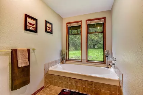 37120 316th Ave SE, Enumclaw, WA 98022 photo 16