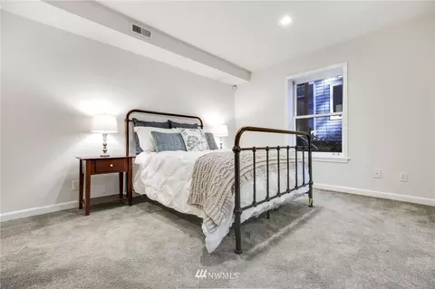 2315 E Thomas St, Seattle, WA 98112 photo 19