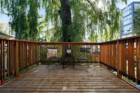2315 E Thomas St, Seattle, WA 98112 photo 4
