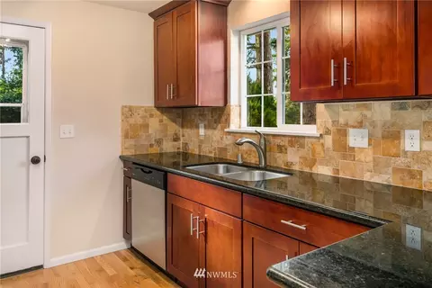23903 7th Ave W, Bothell, WA 98021 photo 10