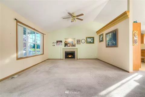 5622 159th Avenue Ct E, Sumner, WA 98390 photo 5