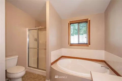 19923 113th St E, Sumner, WA 98391 photo 14