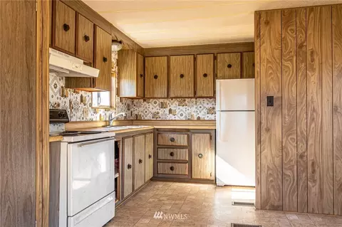 1273 S 7th St, Sequim, WA 98382 photo 6