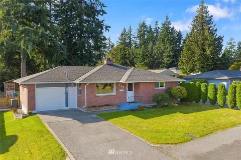 712 48th St SE, Everett, WA 98203 photo 1