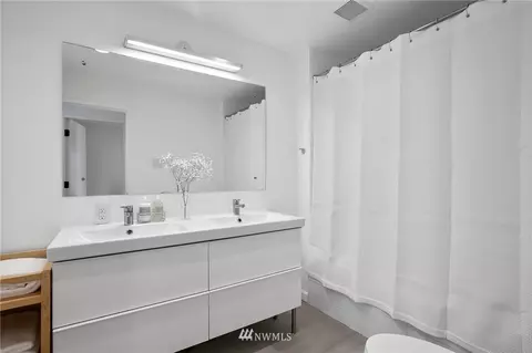 406 23rd Ave E, Seattle, WA 98112 photo 10
