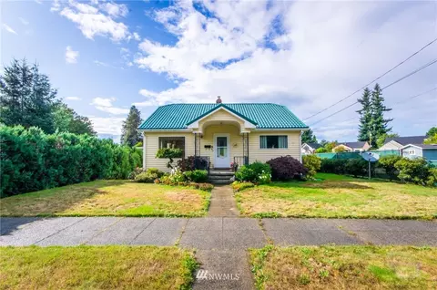2050 James St, Enumclaw, WA 98022 photo 2