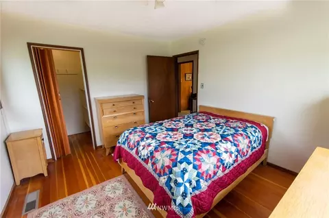 2050 James St, Enumclaw, WA 98022 photo 11