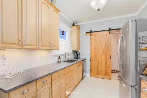 2203 Rockefeller Ave, Everett, WA 98201 photo 11