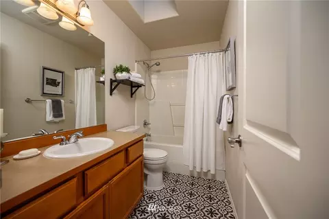 24007 21st Ave W, Bothell, WA 98021 photo 19