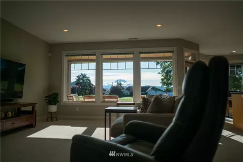 15005 145th Avenue Ct E, Orting, WA 98360 photo 4