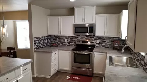 1215 Boatman Ave NW, Orting, WA 98360 photo 7